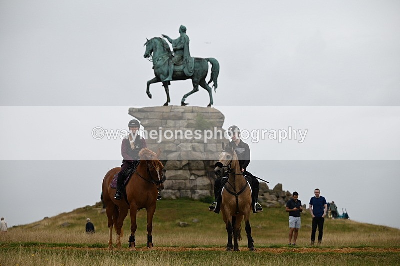 DSC_5680 - Time at Statue 11:46 to 12:16