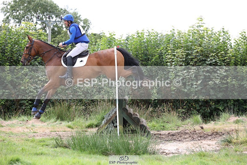 230820X-143518-4470 - BE100 XC 14.00 to 15.00 End