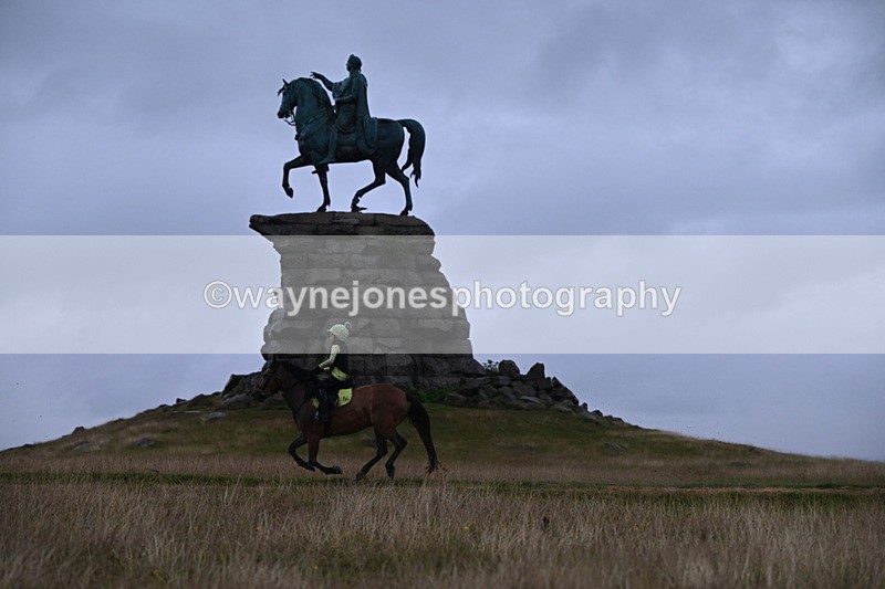 DSC_3356 - Time at Statue 13:51 to 14:55