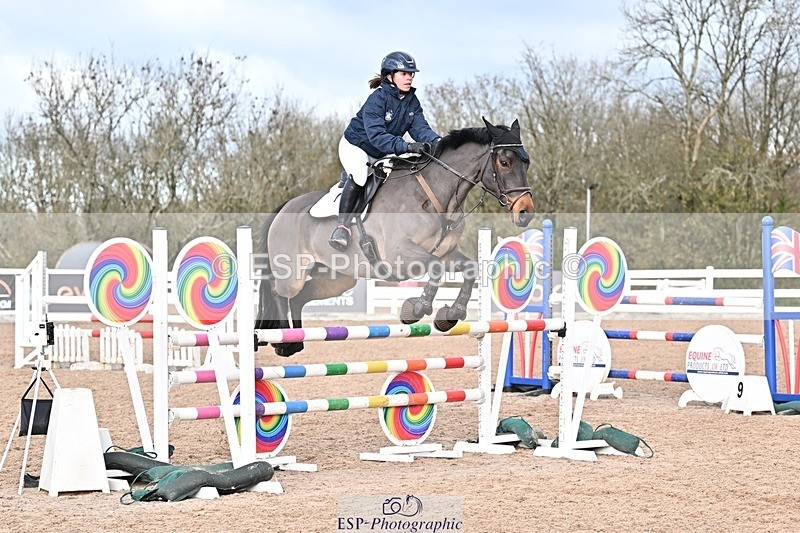 251119-120006-00315 - Cls 3 Snr 1.05m Open