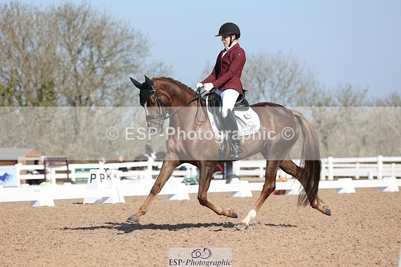 250405-101902-09454 - 066-Charlotte.Dicker-Bovary.JBM