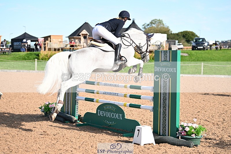 240913A-101153-03427 - Cls 13 Snr 1.05m & 1.10m Open