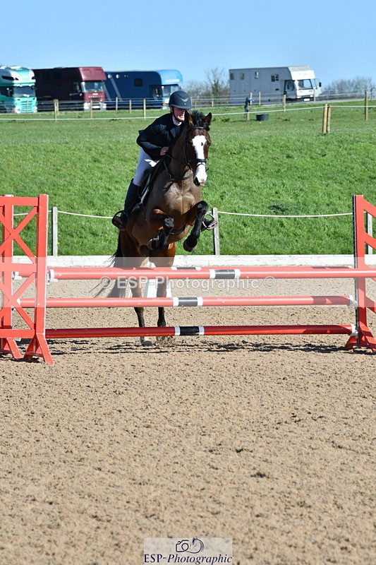 240306A-104504-00204 - Cls 1 British Novice and 90cm Open