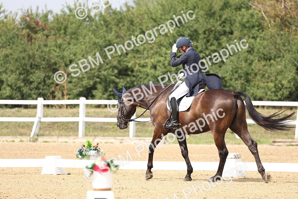 SBM_007330 - Class 9 - FEI INT I - 13.37-14.33