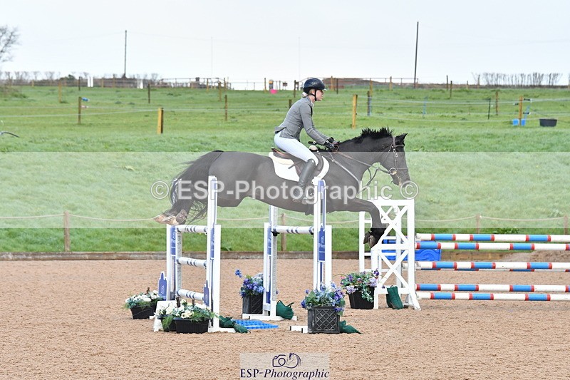 240315A-134146-01273 - Cls 4 Snr 1.20m Open