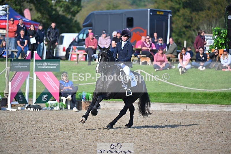 241027-123627-17358 - 452-Eleanor.Blewitt-CARRY.ON.PRINCESS