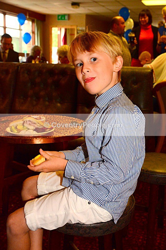HAR_2385 - Harry