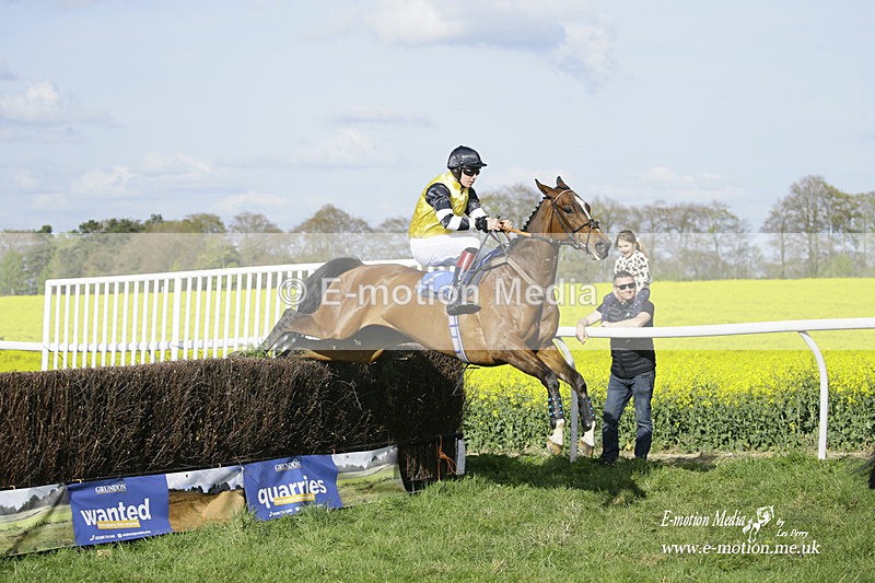 PtP 180422 396 - Old Berkshire PtP Lockinge 18/04/22