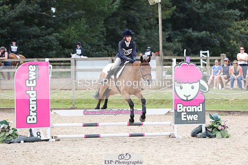 240823X-143548-18500 - 70cm R1 13.45 to 15.30