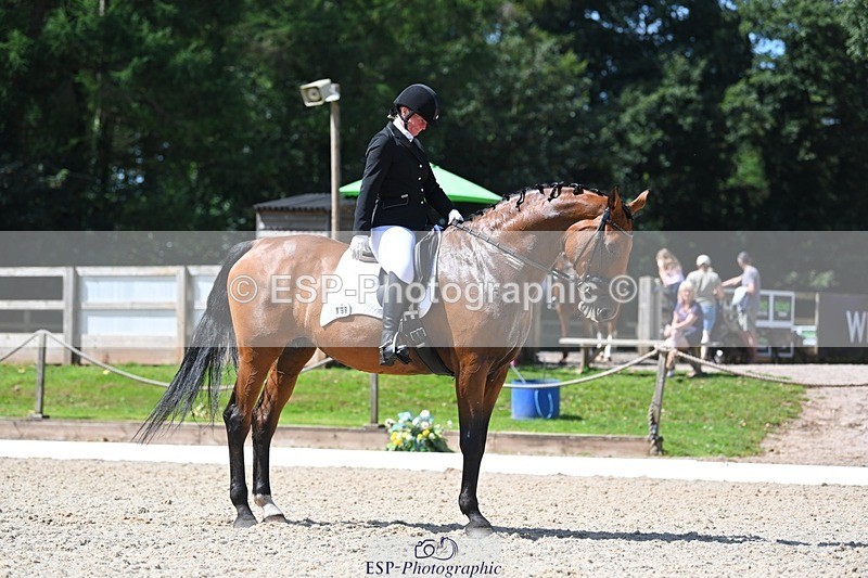 230811-121253-01205 - Cls 4 Adv Medium Silver