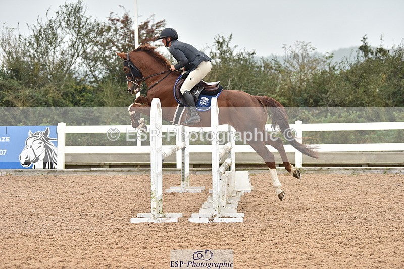 231011A-100242-00013 - Cls 1 British Novice & 90cm Open