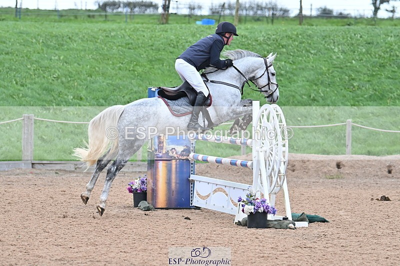 231013A-143504-02743 - Cls 9 Foxhunter & 1.20m Open
