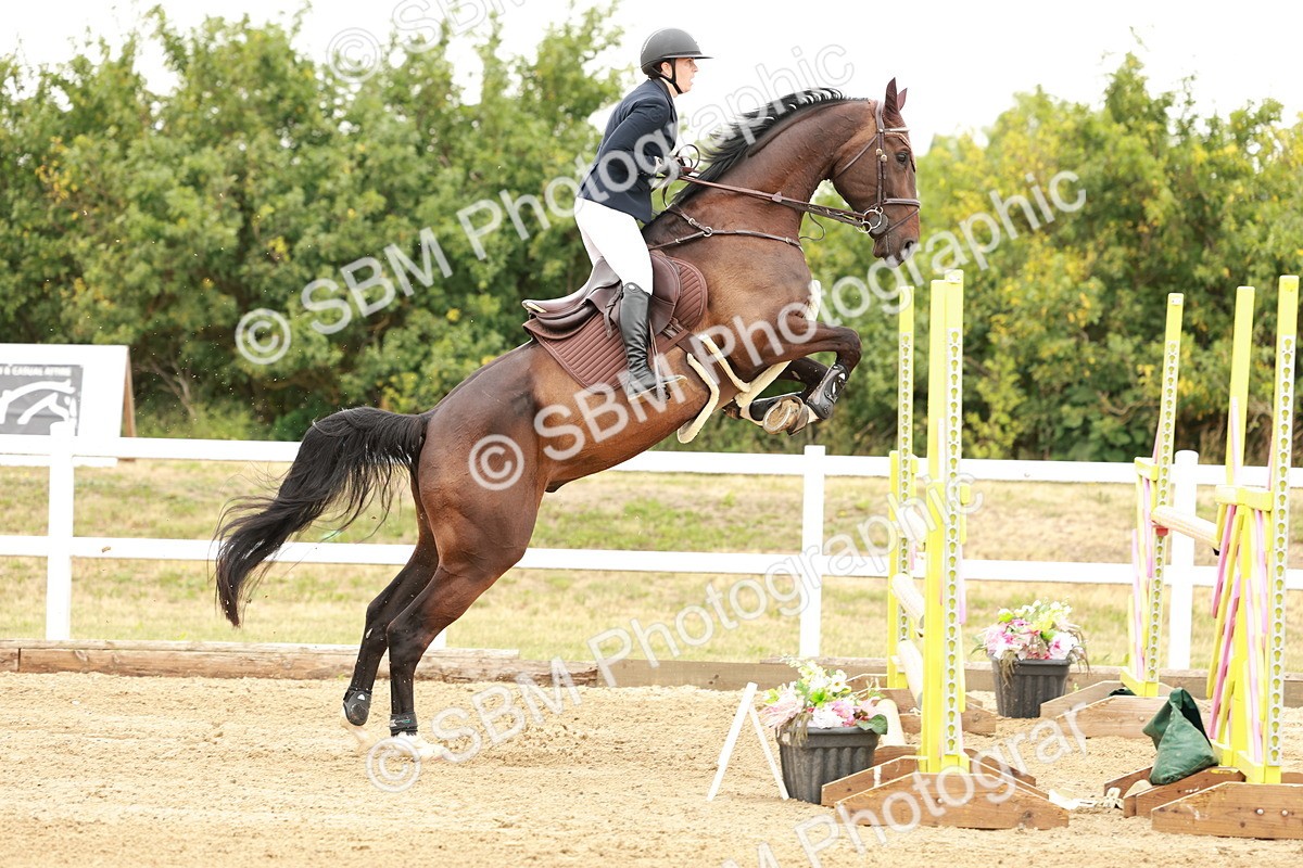 SBM_016579 - Class 20 - Senior Newcomers - 1.10m