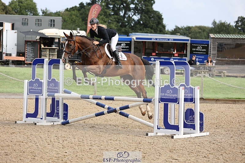 240817-094922-00424 - 02A Snr Brit Nov