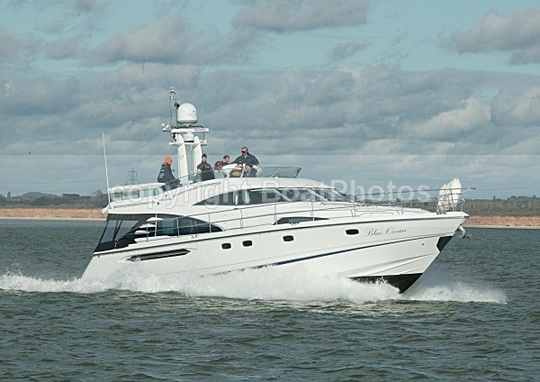 081018 BLUE OCEAN 8CDX1738 - Flybridge Cruisers