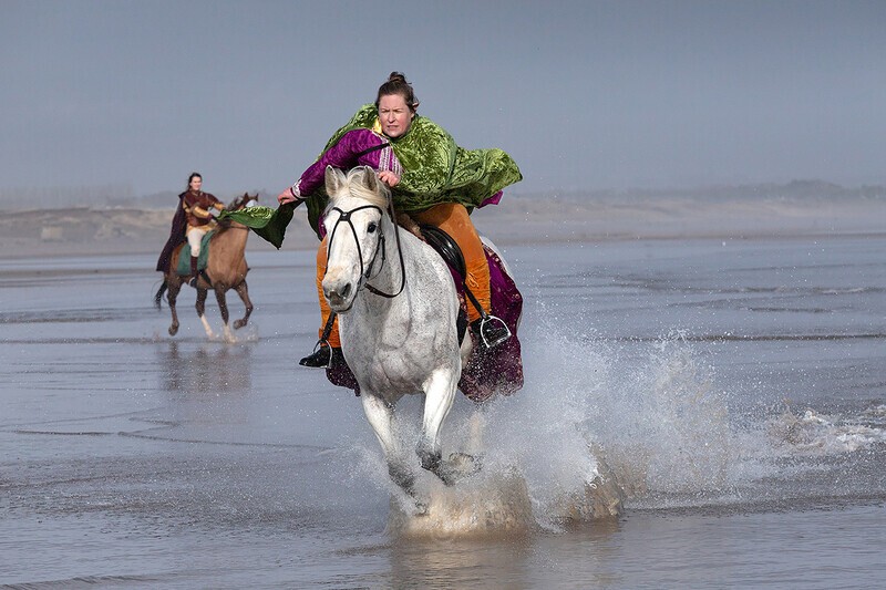 Ride like the wind - Latest Images