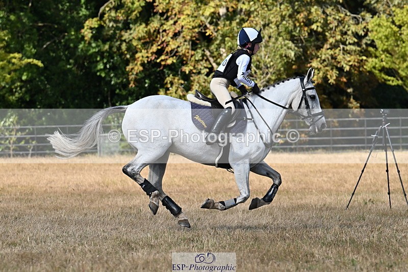 250824A-151735-38725 - 2130-Holly.Haworth-Twilight.Dancer