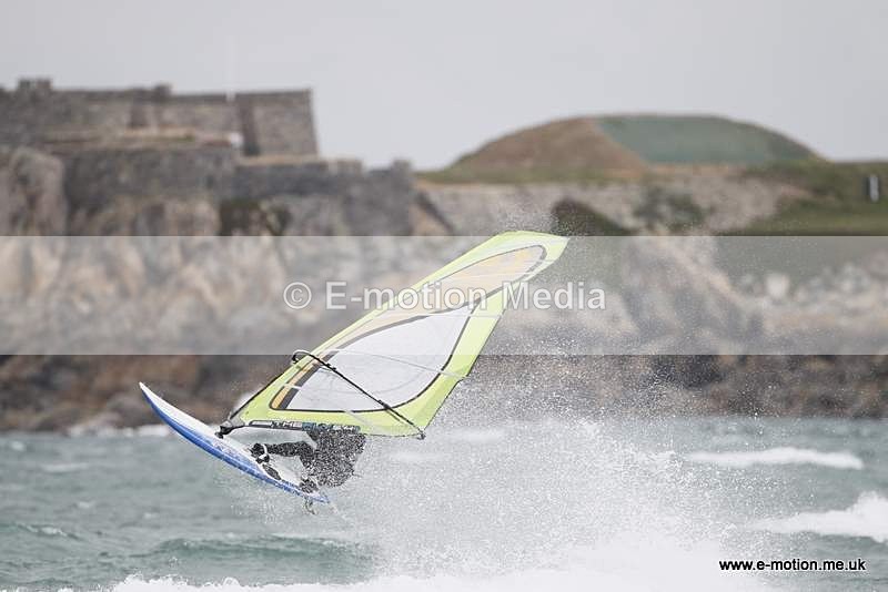 WS 020510-16 - Windsurfing