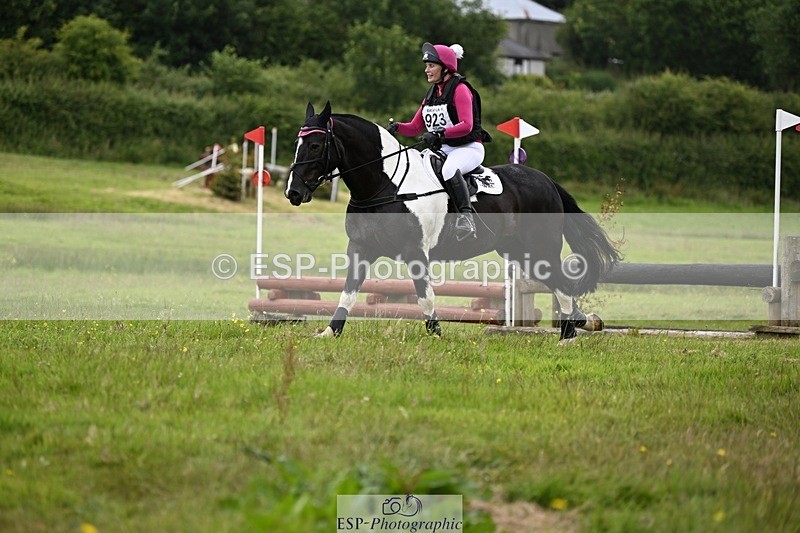 240630-124627-00938 - 923-Ali_Felton-Codeworx_Wizard