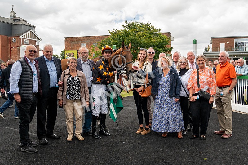 090824-Race 3-South Parade-1721 - Race 3