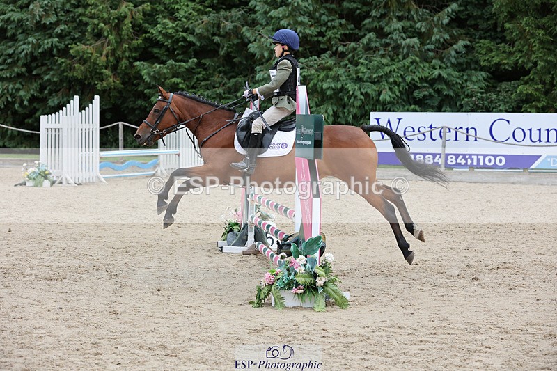 240823X-141213-18247 - 70cm R1 13.45 to 15.30