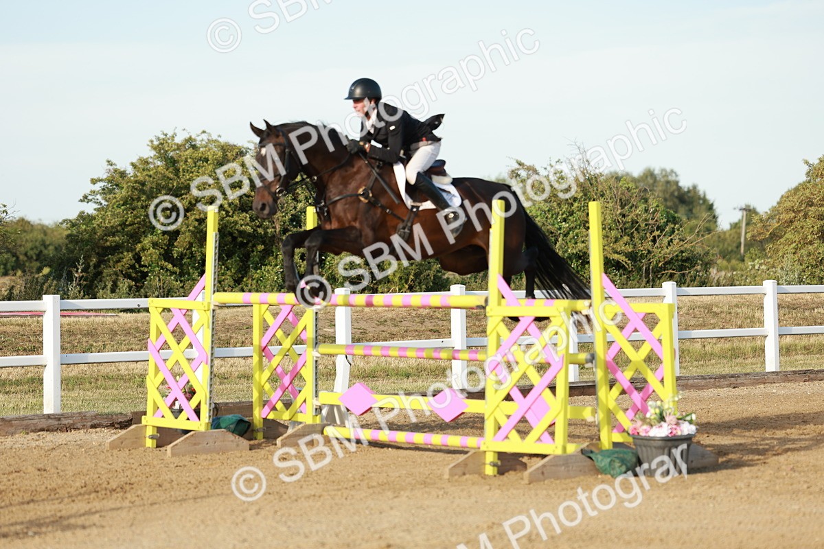 SBM_008946 - Class 6 - National 1.30m 1.40m Open Handicap