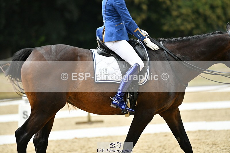 250718A-140317-01973 - 038-Natasha.Collings-Costello-Dovevale.Tender.Dove