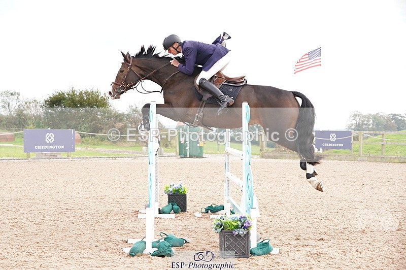 241004A-145416-00836 - Fri 04 Snr Fox & 1.20m Open