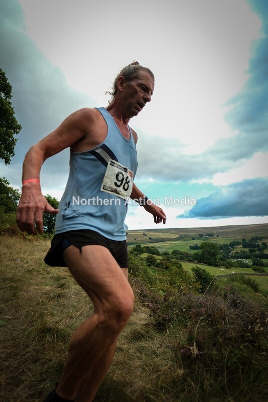 DSCF5364 - Reeth Fell race seniors