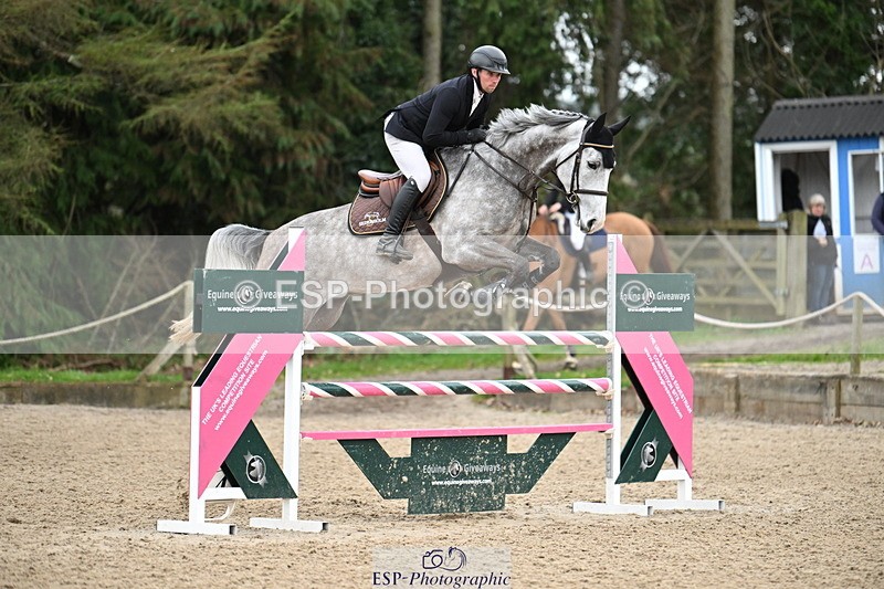 250323A-151747-04977 - Cls 25 Snr Fox & 1.20m Open