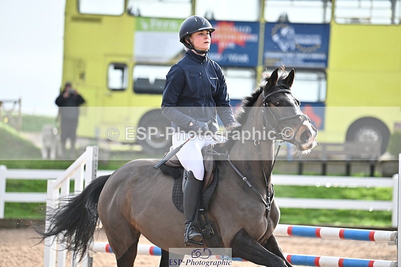 240224A-090204-02924 - Cls 9 British Novice and 90cm Open