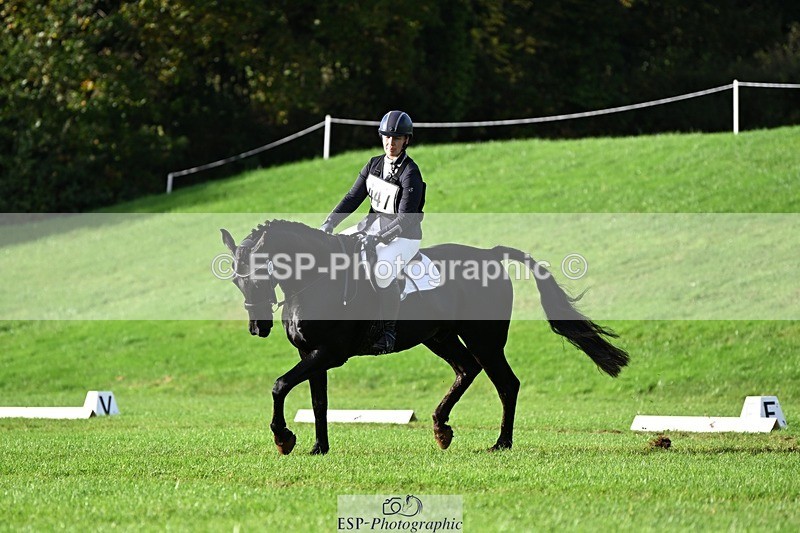 241025-100859-05965 - 447-Annastasia.Cross-KENNDALE