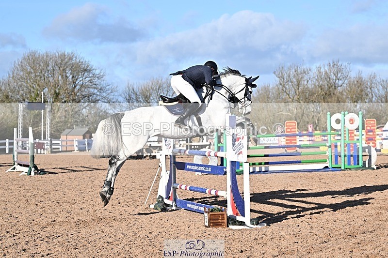 260107-130353-00352 - Cls 5+6 Foxhunter and 1.30m