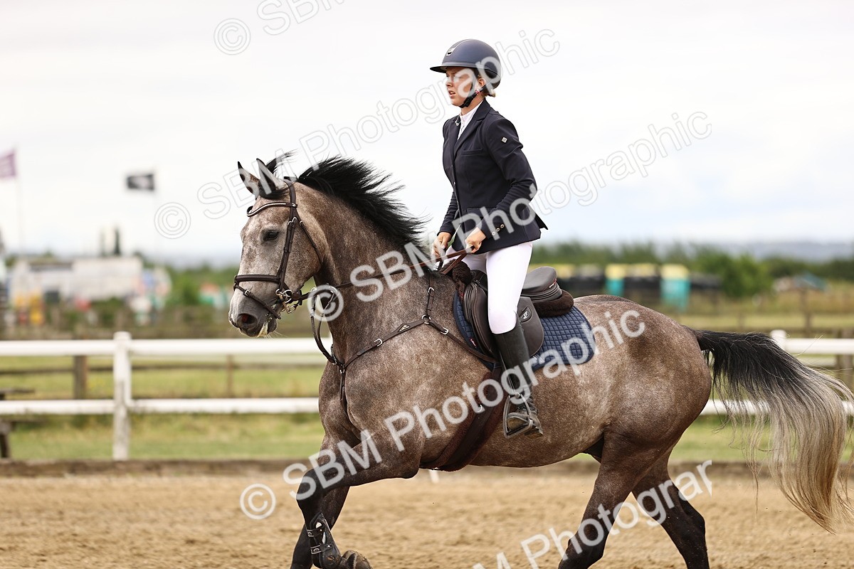 SBM_003299 - Class 21 - Senior Newcomers - 1.10m