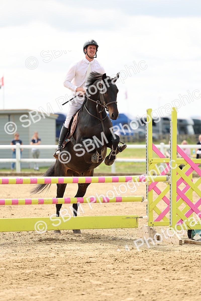 SBM_005160 - Class 17 - Senior Discovery - 1.00m