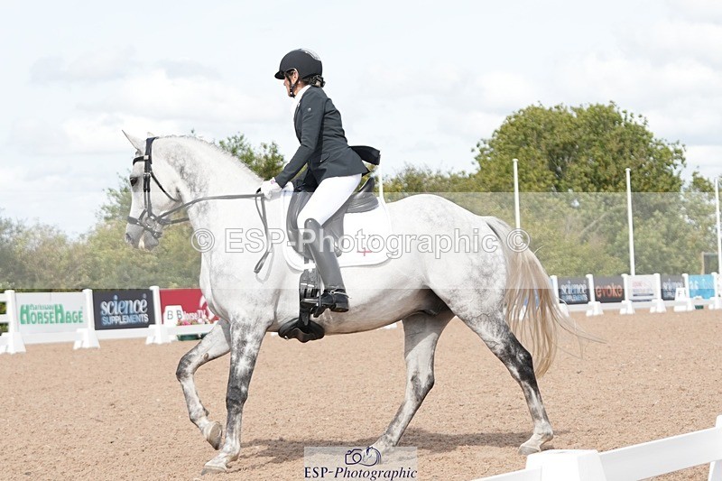 250906-123922-02415 - 072-Jan.ChoppingSeal