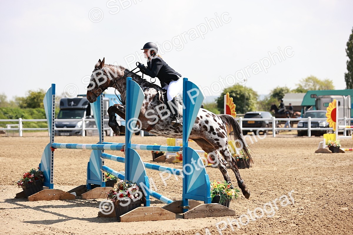  - Class 23 - Senior 1.05m