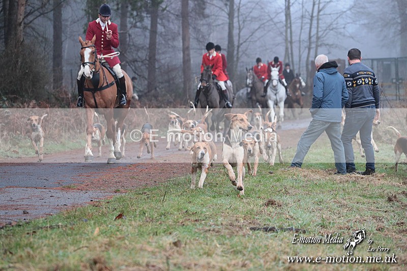 HUPY 261224 326 - Pytchley with Woodland Hunt Boxing Day Meet 26th December 2024