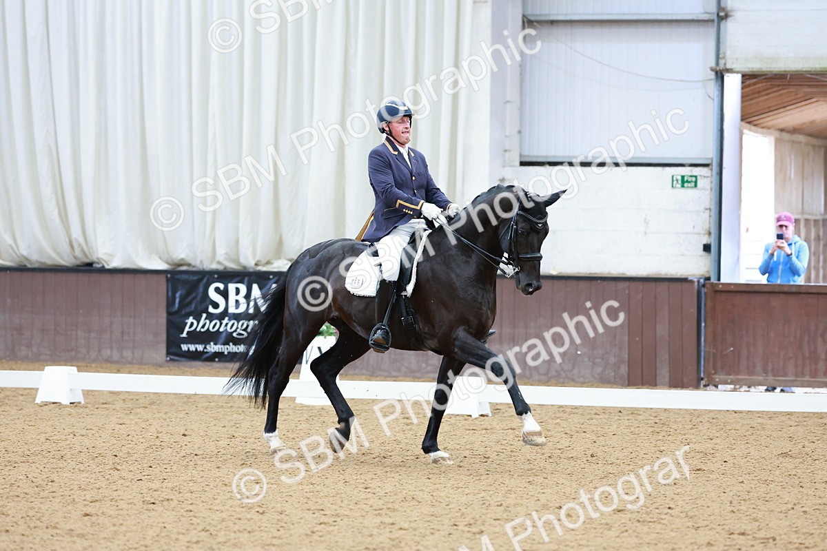 SBM_005800 - Class 3 - Medium 6 - 14.40-15.52