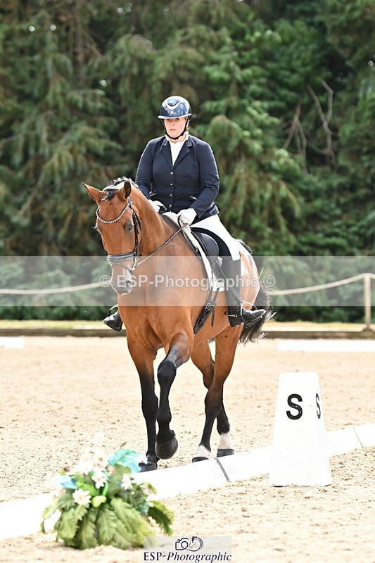 250808A-154540-01357 - 006-Katherine.CarneCalcourt.Romancier