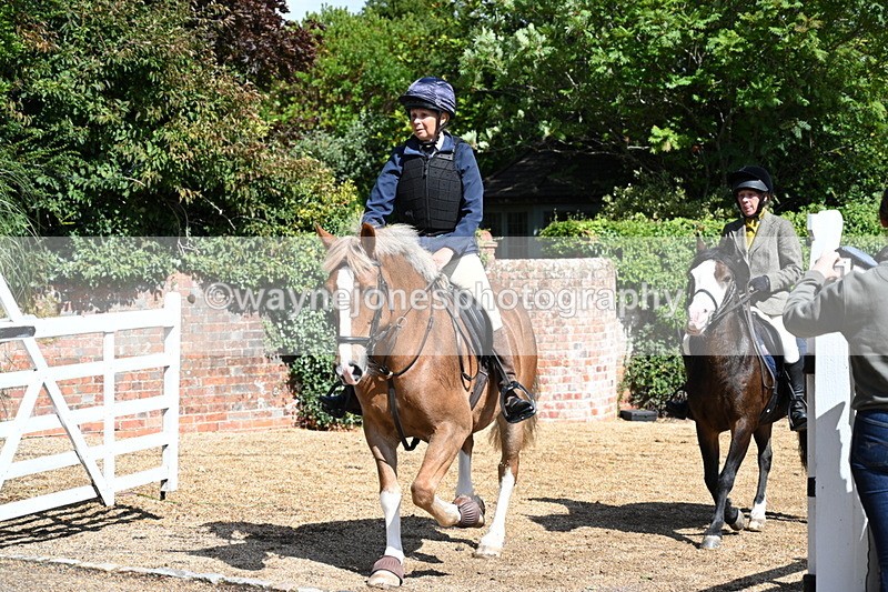 WJ7_7252 - Berks & Bucks at Blandy’s Farm 31-08-25