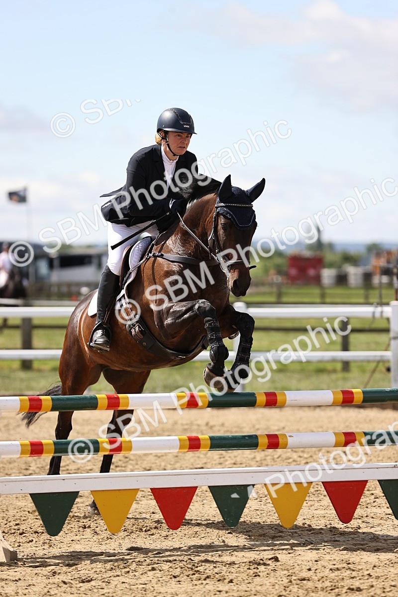 SBM_002126 - Class 9 - Senior British Novice - 90cm