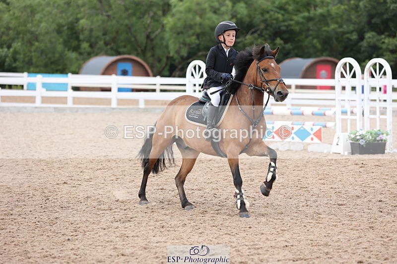 240630A-175217-16191 - Cls 28 Stepping Stones 128cm + 138cm