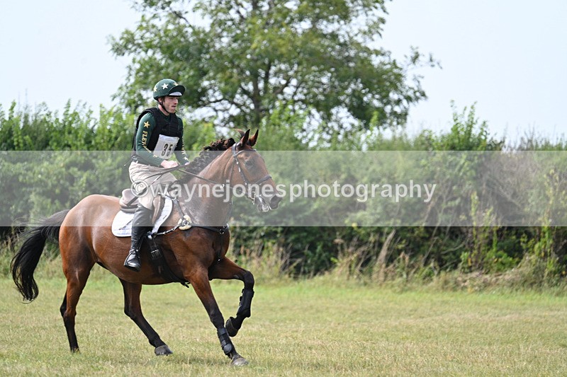 WJ7_7375 - 60cm XC Time 13:54 to 14:20
