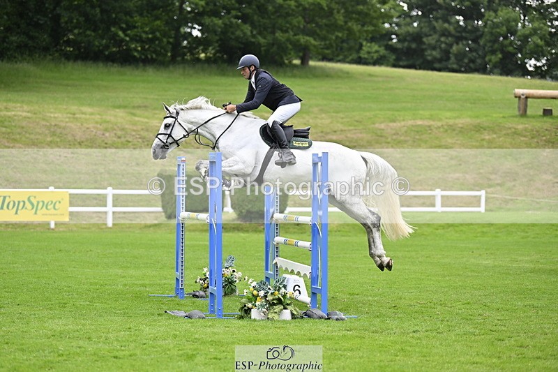 250613A-131625-02138 - Cls 3 Snr Foxhunter