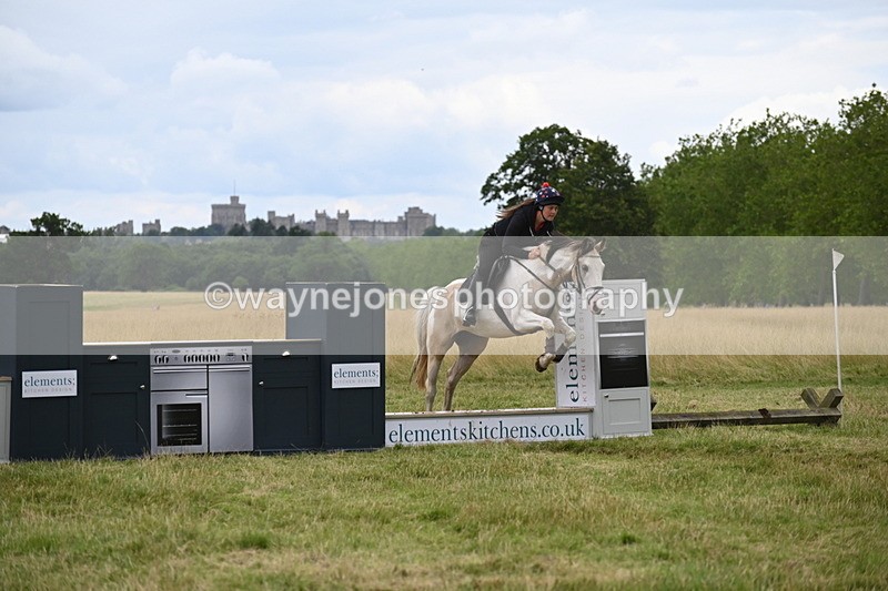 WJ6_4932 - Time at Jump 13:04 to 13:34