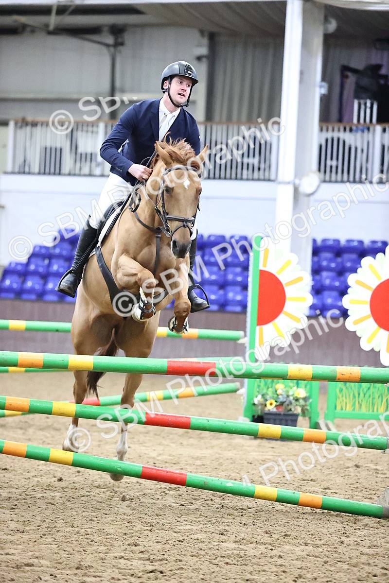 SBM_1972 - Class 8 - Nupafeed Supplements Senior Discovery/ 1m Open