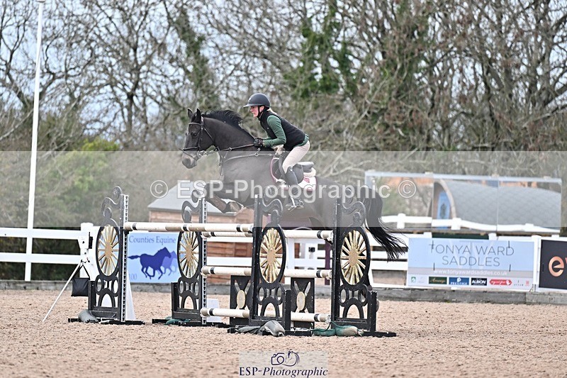 251126-141921-00681 - Cls 6 National 1.30m and 1.40m