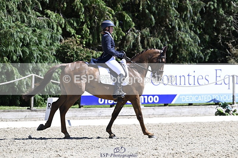 250522A-150450-03767 - D-402-Isabelle.Cook-CYMOON.F.Z