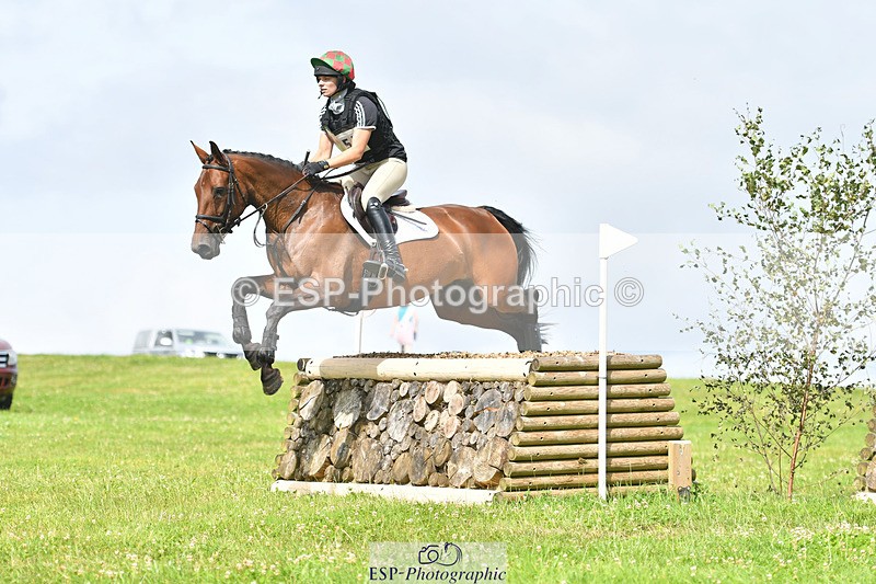 240804-104912-10468 - 357-Georgina_Ewell-LASAIRFHIONA